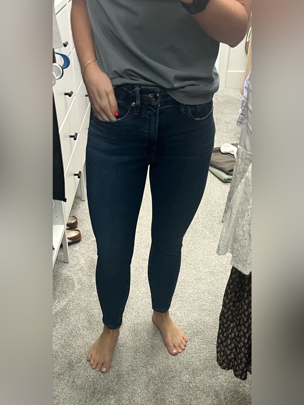 Good American Women’s Dark Blue High-Rise Skinny Jeans Petite in Size 4/27